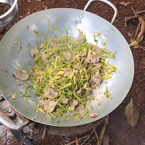 Cách xào hoa đu đủ đực Cách xào hoa đu đủ đực